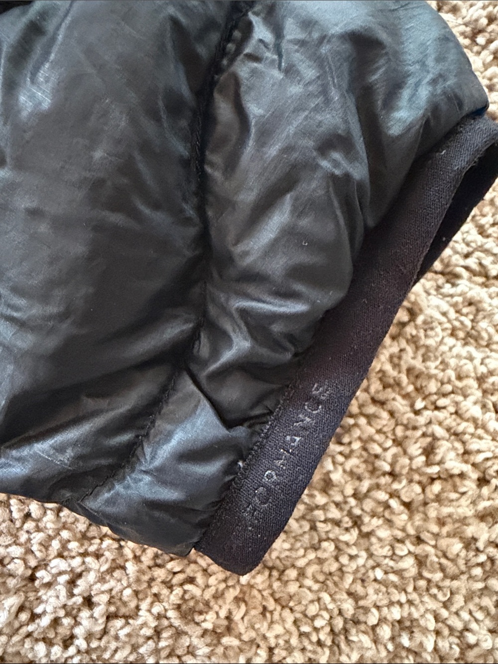 Peak Performance Helium Lightweight Jacket- Black - Picture 10 of 15